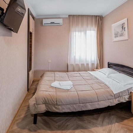 Lotus Hotel Tbilisi Bagian luar foto