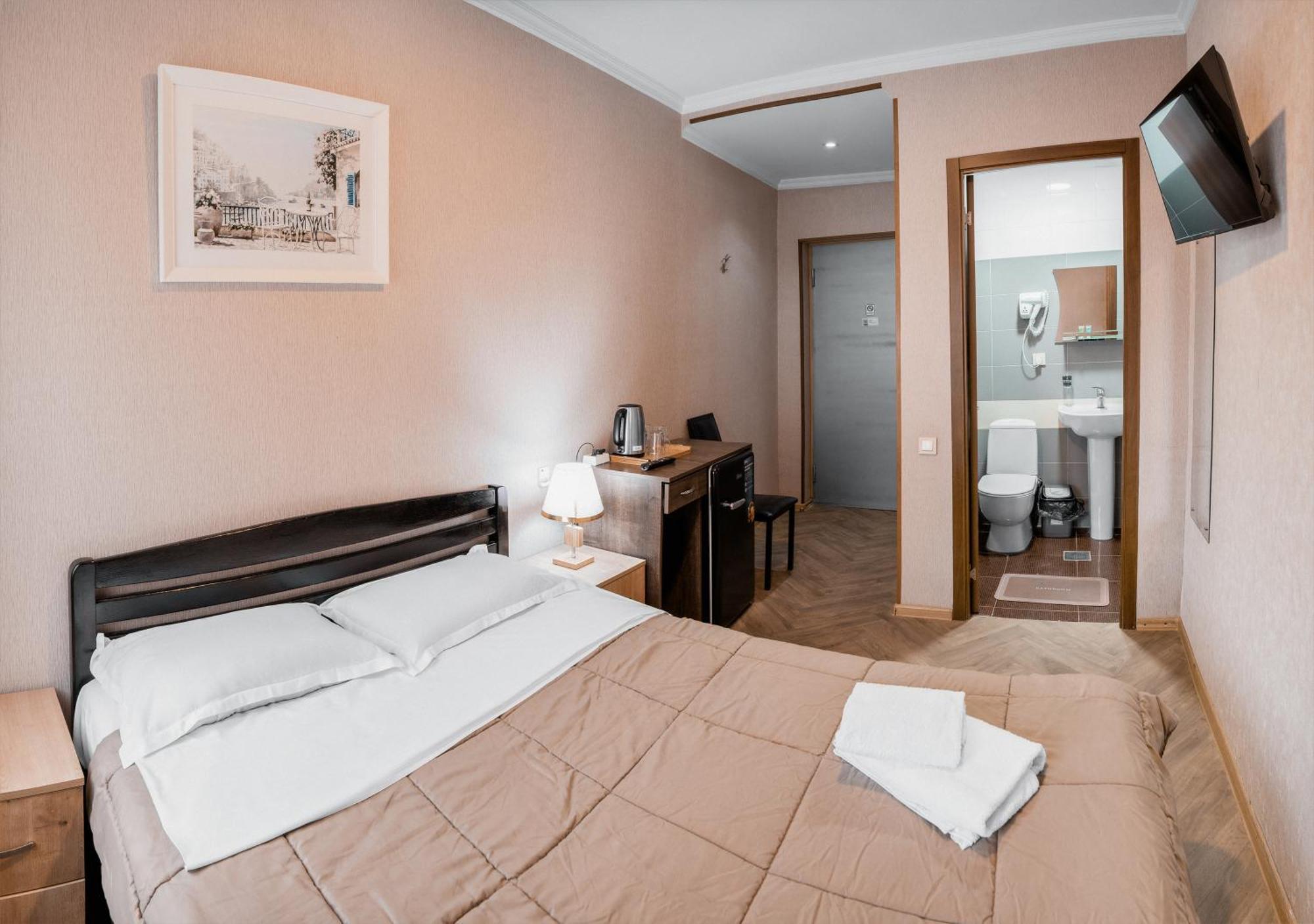 Lotus Hotel Tbilisi Bagian luar foto