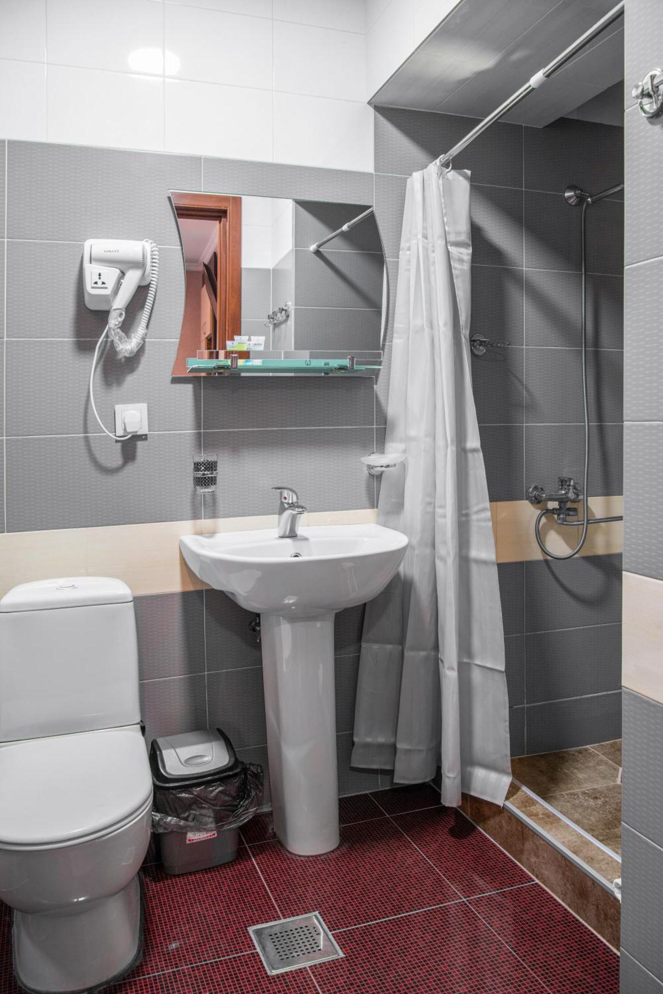 Lotus Hotel Tbilisi Bagian luar foto