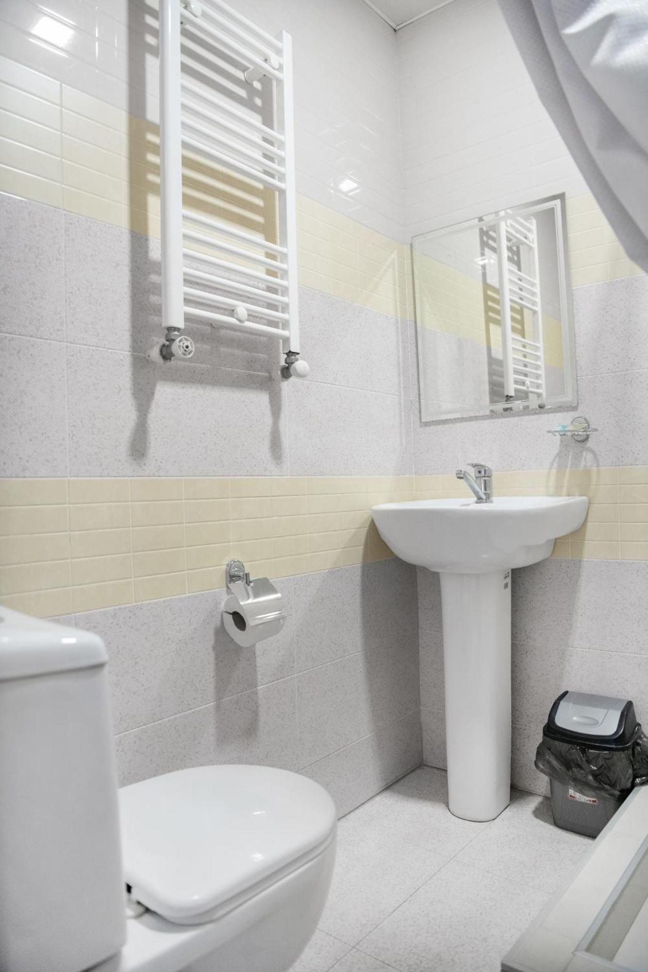 Lotus Hotel Tbilisi Bagian luar foto